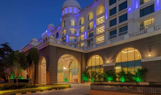 Radisson Blu Plaza Hotel Mysore Exterior