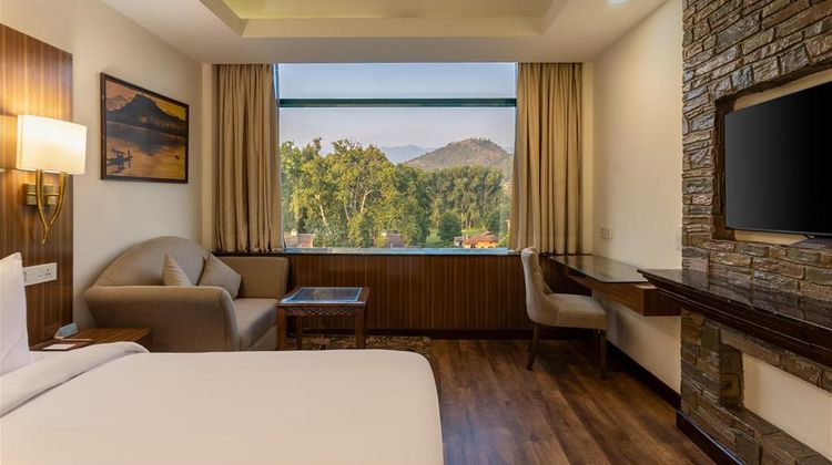 Radisson Srinagar Suite