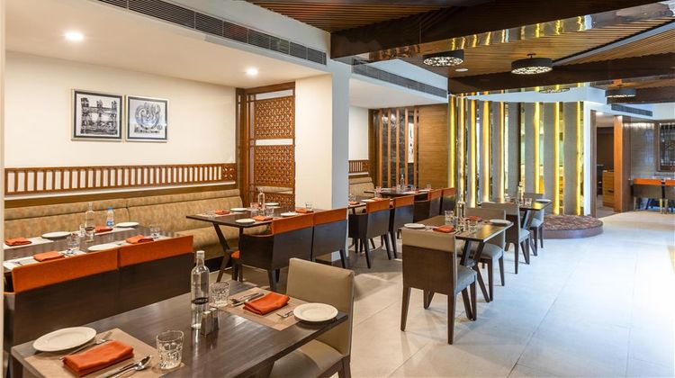 Radisson Srinagar Restaurant
