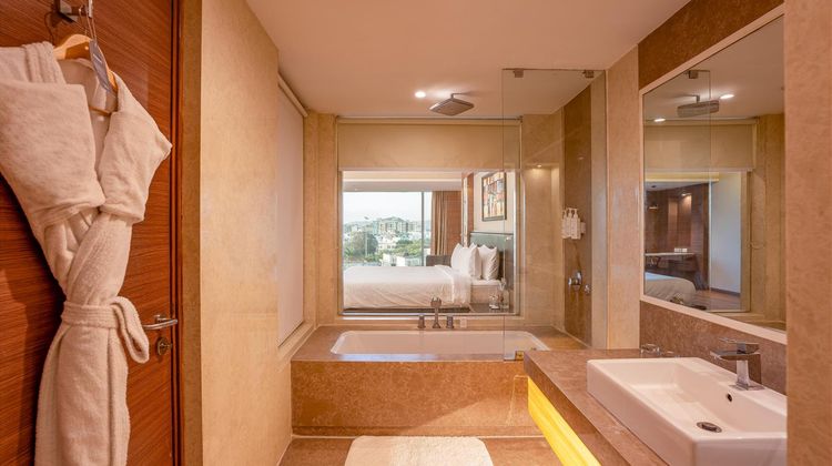 Radisson Udaipur Suite