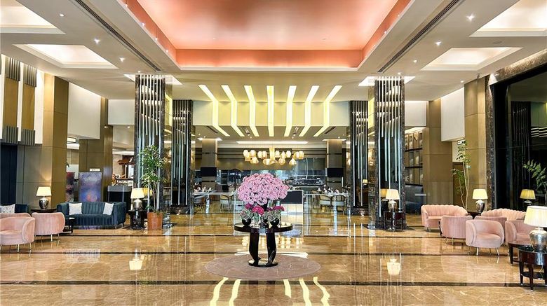 <b>Radisson Blu Hotel Rudrapur Lobby</b>. Images powered by <a href="https://iceportal.shijigroup.com/" title="IcePortal" target="_blank">IcePortal</a>.