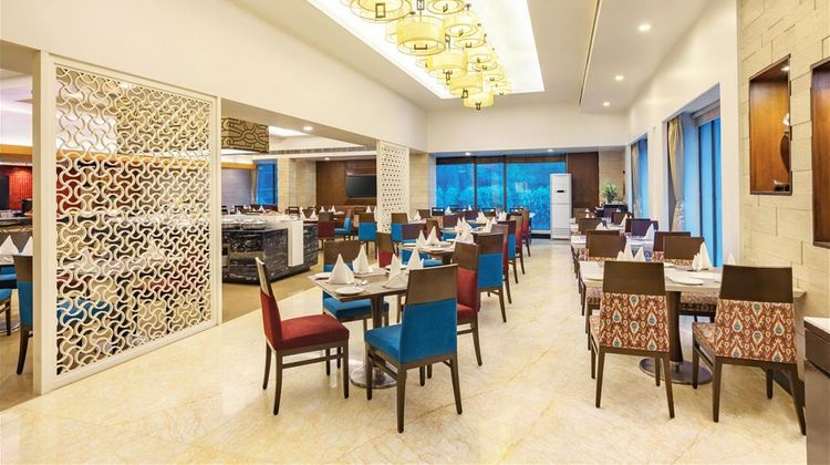 Radisson Hotel Varanasi Restaurant