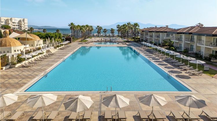 Radisson Blu Resort & Spa, Cesme Pool