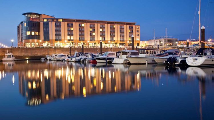 Radisson Blu Waterfront Hotel Jersey Exterior
