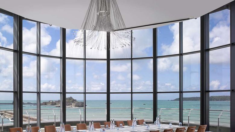 <b>Radisson Blu Waterfront Hotel Jersey Meeting</b>. Images powered by <a href="https://iceportal.shijigroup.com/" title="IcePortal" target="_blank">IcePortal</a>.