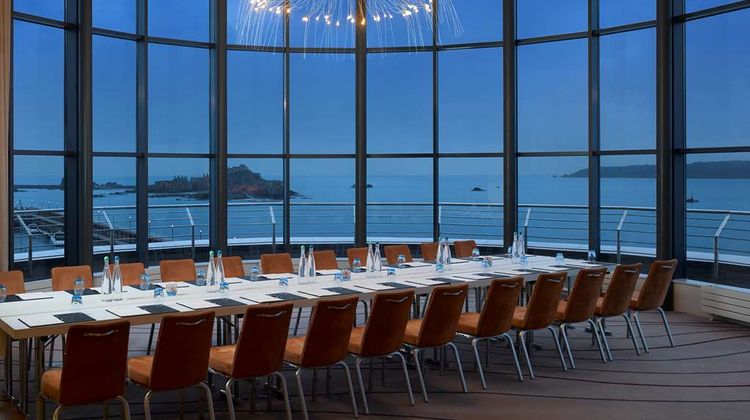 Radisson Blu Waterfront Hotel Jersey Meeting