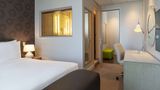 <b>Radisson Blu Hotel, Sandton Johannesburg Suite</b>. Images powered by <a href="https://iceportal.shijigroup.com/" title="IcePortal" target="_blank">IcePortal</a>.