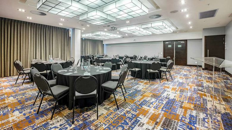 <b>Radisson Blu Hotel, Sandton Johannesburg Meeting</b>. Images powered by <a href="https://iceportal.shijigroup.com/" title="IcePortal" target="_blank">IcePortal</a>.