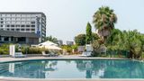 <b>Radisson Blu Okoume Palace Hotel Pool</b>. Images powered by <a href="https://iceportal.shijigroup.com/" title="IcePortal" target="_blank">IcePortal</a>.