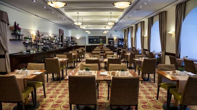 <b>Radisson Royal Hotel St Petersburg Restaurant</b>. Images powered by <a href="https://iceportal.shijigroup.com/" title="IcePortal" target="_blank">IcePortal</a>.
