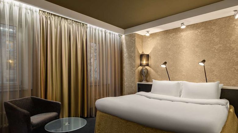 <b>Radisson Sonya Hotel St Petersburg Suite</b>. Images powered by <a href="https://iceportal.shijigroup.com/" title="IcePortal" target="_blank">IcePortal</a>.
