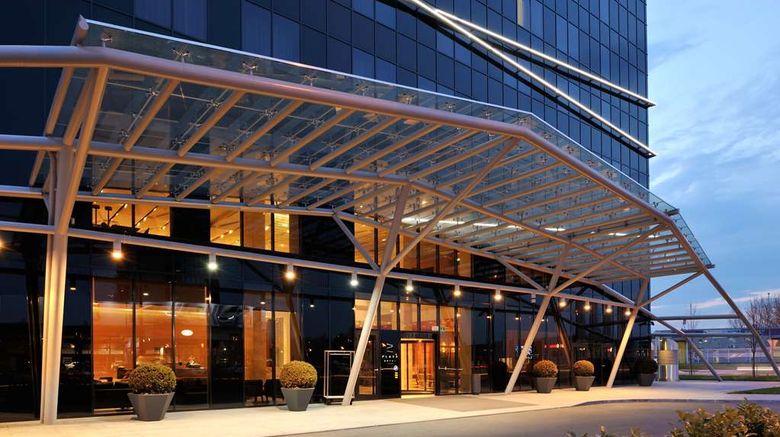 <b>Radisson Blu Plaza Hotel, Ljubljana Exterior</b>. Images powered by <a href="https://iceportal.shijigroup.com/" title="IcePortal" target="_blank">IcePortal</a>.