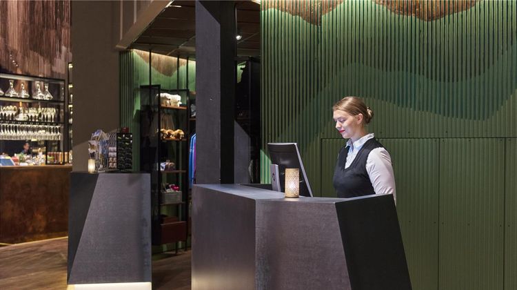 Radisson Blu Polar Hotel Spitsbergen Lobby