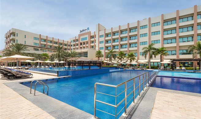 Radisson Blu Hotel & Resort, Sohar Exterior