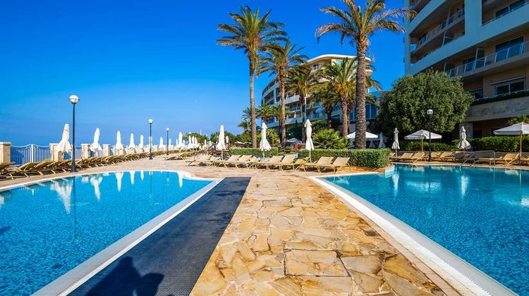 Radisson Blu Resort & Spa, Golden Sands Pool