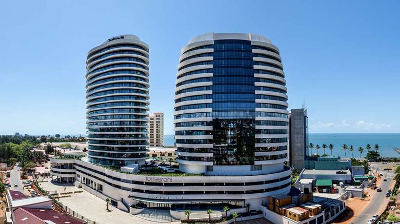 <b>Radisson Blu Hotel Maputo Exterior</b>. Images powered by <a href="https://iceportal.shijigroup.com/" title="IcePortal" target="_blank">IcePortal</a>.