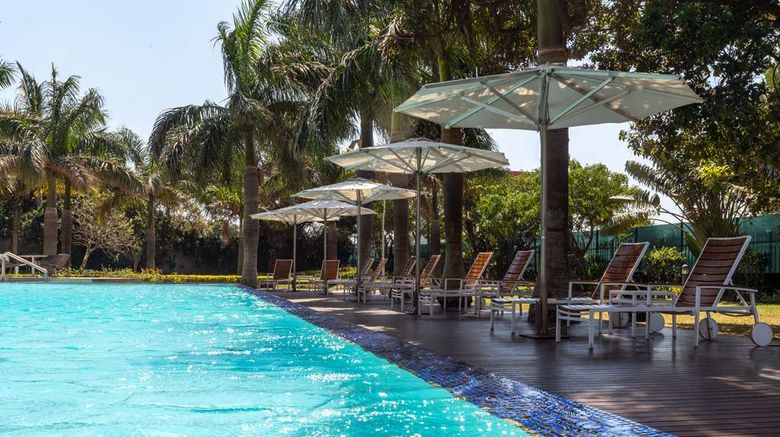 <b>Radisson Blu Hotel Maputo Pool</b>. Images powered by <a href="https://iceportal.shijigroup.com/" title="IcePortal" target="_blank">IcePortal</a>.