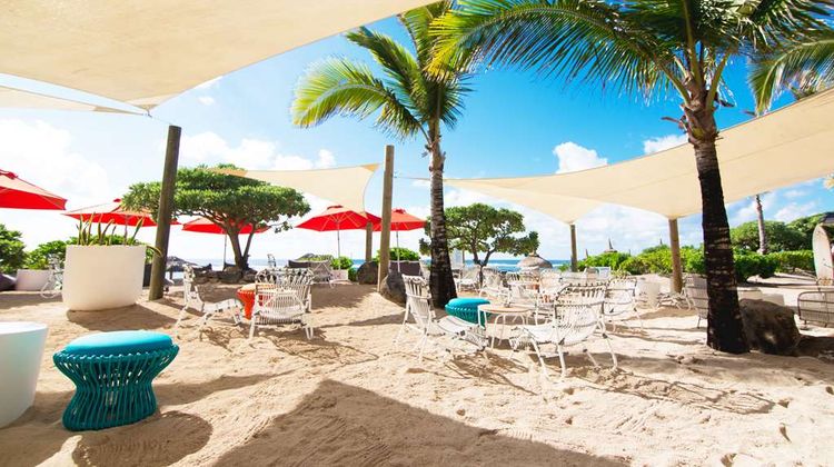 Radisson Blu Poste Lafayette Resort/Spa Beach