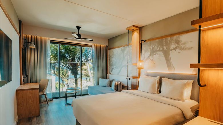 <b>Radisson Blu Poste Lafayette Resort/Spa Room</b>. Images powered by <a href="https://iceportal.shijigroup.com/" title="IcePortal" target="_blank">IcePortal</a>.