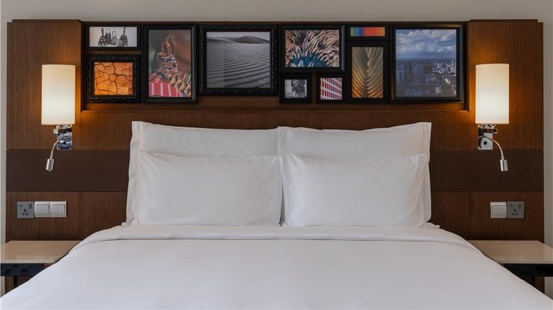 <b>Radisson Blu Hotel, Nairobi Upper Hill Room</b>. Images powered by <a href="https://iceportal.shijigroup.com/" title="IcePortal" target="_blank">IcePortal</a>.