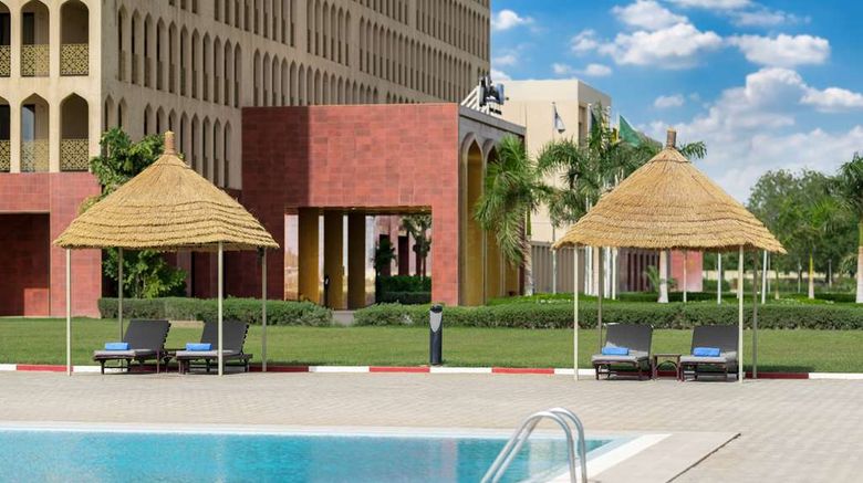 <b>Radisson Blu Hotel N'Djamena Pool</b>. Images powered by <a href="https://iceportal.shijigroup.com/" title="IcePortal" target="_blank">IcePortal</a>.