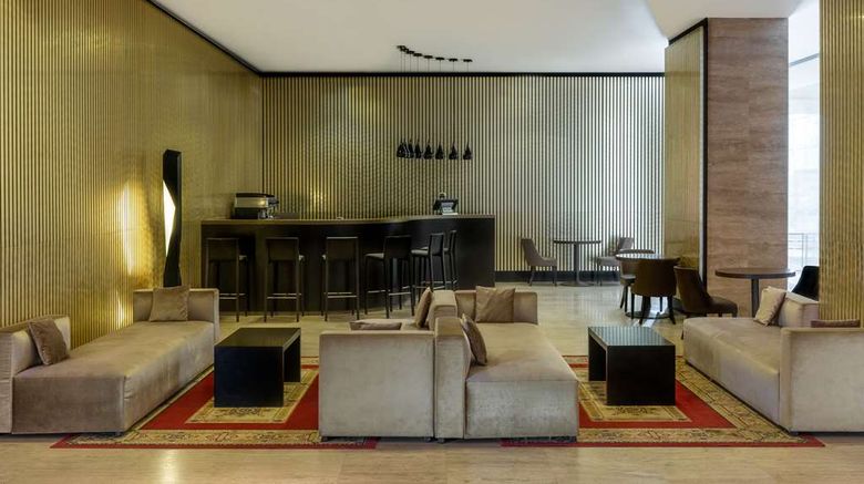 <b>Radisson Blu Hotel N'Djamena Restaurant</b>. Images powered by <a href="https://iceportal.shijigroup.com/" title="IcePortal" target="_blank">IcePortal</a>.