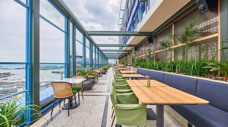 <b>Radisson Blu Plaza Hotel Oslo Restaurant</b>. Images powered by <a href="https://iceportal.shijigroup.com/" title="IcePortal" target="_blank">IcePortal</a>.