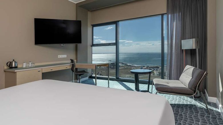 <b>Radisson Blu Hotel, Port Elizabeth Room</b>. Images powered by <a href="https://iceportal.shijigroup.com/" title="IcePortal" target="_blank">IcePortal</a>.