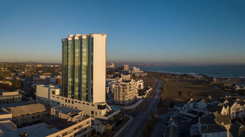 <b>Radisson Blu Hotel, Port Elizabeth Exterior</b>. Images powered by <a href="https://iceportal.shijigroup.com/" title="IcePortal" target="_blank">IcePortal</a>.