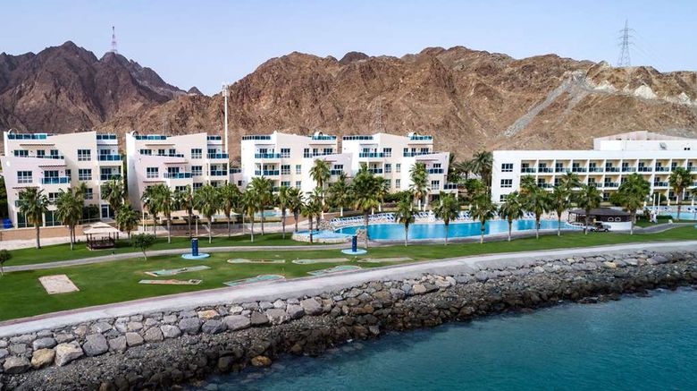 <b>Radisson Blu Resort Fujairah Exterior</b>. Images powered by <a href="https://iceportal.shijigroup.com/" title="IcePortal" target="_blank">IcePortal</a>.