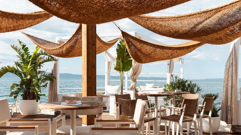 <b>Radisson Blu Resort & Spa, Split Beach</b>. Images powered by <a href="https://iceportal.shijigroup.com/" title="IcePortal" target="_blank">IcePortal</a>.