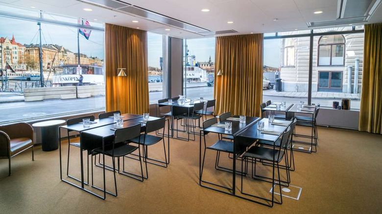 <b>Radisson Collection Strand Hotel Meeting</b>. Images powered by <a href="https://iceportal.shijigroup.com/" title="IcePortal" target="_blank">IcePortal</a>.