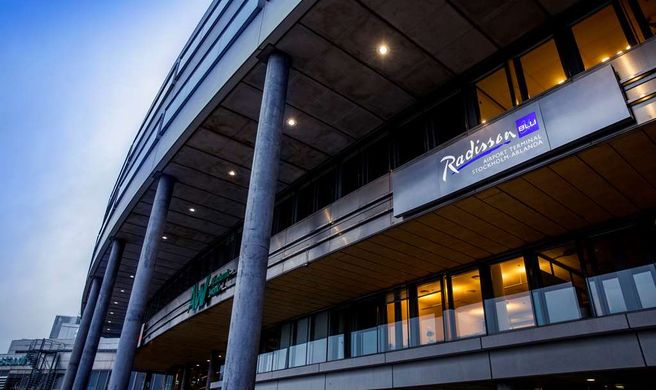 Radisson Blu Airport Terminal Hotel Exterior