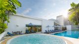 Radisson Suites Bangkok Sukhumvit Pool