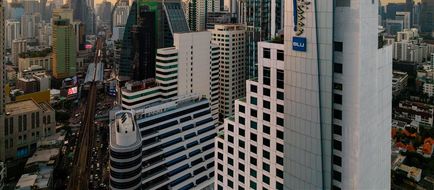 Radisson Blu Plaza Bangkok Exterior