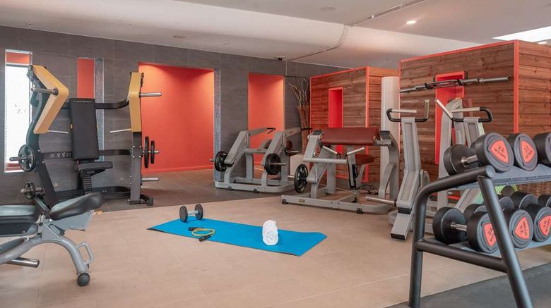<b>Radisson Blu Hotel Toulouse Airport Health</b>. Images powered by <a href="https://iceportal.shijigroup.com/" title="IcePortal" target="_blank">IcePortal</a>.