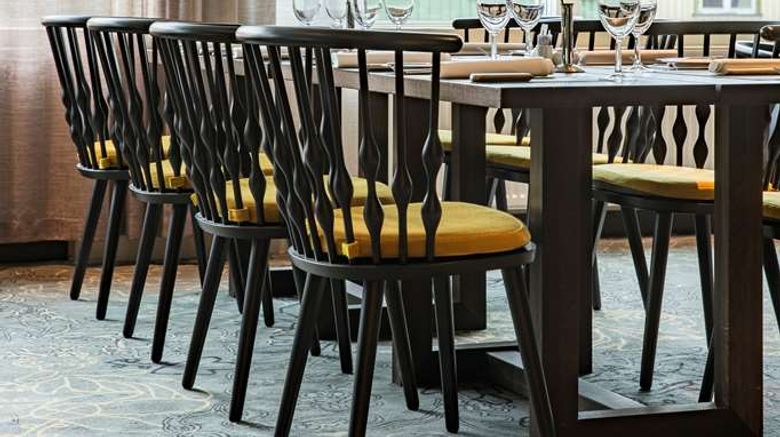 <b>Radisson Blu Hotel, Tromso Restaurant</b>. Images powered by <a href="https://iceportal.shijigroup.com/" title="IcePortal" target="_blank">IcePortal</a>.