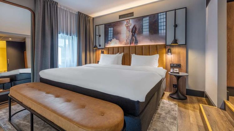 Radisson Blu Royal Garden Hotel Suite