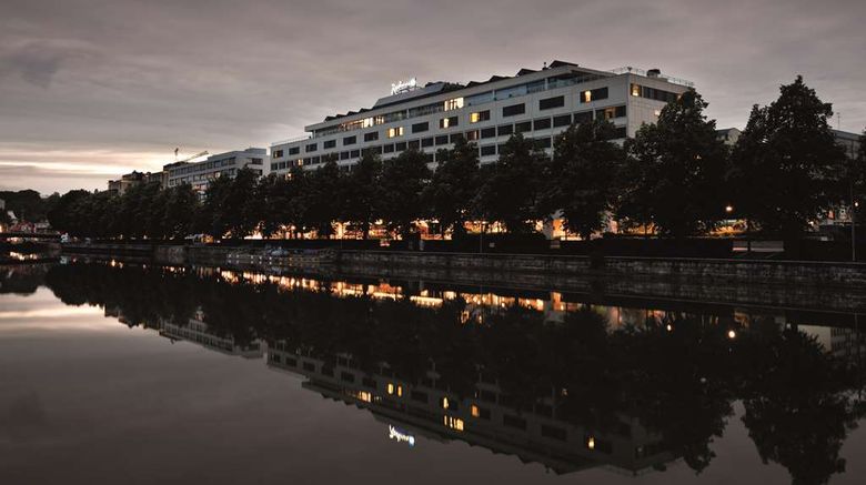 <b>Radisson Blu Marina Palace Hotel Exterior</b>. Images powered by <a href="https://iceportal.shijigroup.com/" title="IcePortal" target="_blank">IcePortal</a>.