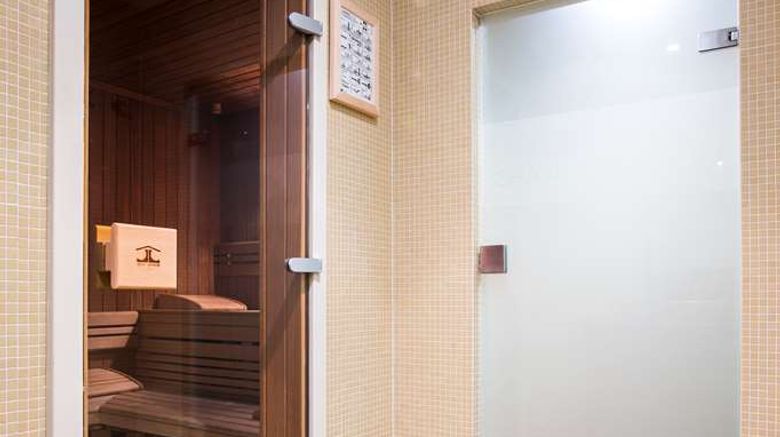 <b>Radisson Blu Style Hotel Vienna Spa</b>. Images powered by <a href="https://iceportal.shijigroup.com/" title="IcePortal" target="_blank">IcePortal</a>.