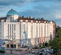 Radisson Blu Sobieski Hotel Exterior
