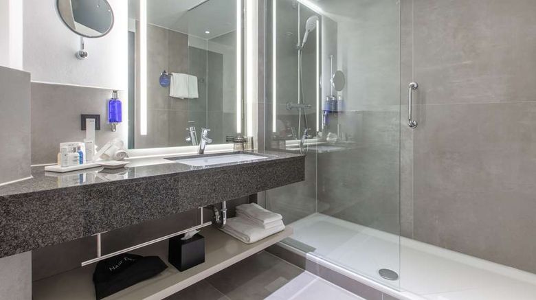 <b>Radisson Blu Hotel Rostock Suite</b>. Images powered by <a href=https://www.travelagewest.com/Hotels/Rostock-Germany/