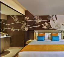 Country Inn & Suites Bengaluru Hebbal Room