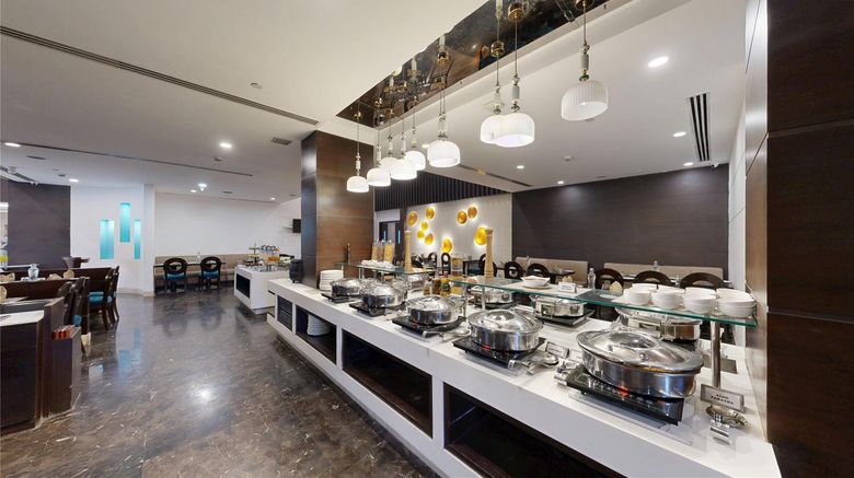 <b>Gurmon Hotels Sohna Road Gurugram, RI Restaurant</b>. Images powered by <a href="https://iceportal.shijigroup.com/" title="IcePortal" target="_blank">IcePortal</a>.