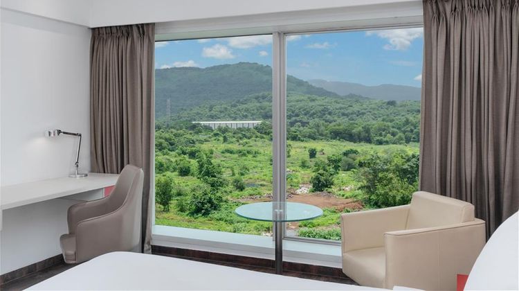 Park Inn by Radisson Navi Mumbai Room