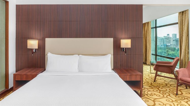 Country Inn & Suites Sahibabad Room