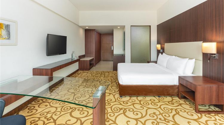Country Inn & Suites Sahibabad Room