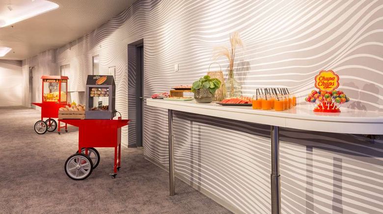 <b>Park Inn by Radisson Amsterdam City West Ballroom</b>. Images powered by <a href="https://iceportal.shijigroup.com/" title="IcePortal" target="_blank">IcePortal</a>.