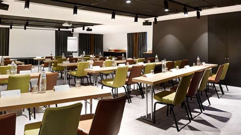 <b>Park Inn by Radisson Brussels Airport Meeting</b>. Images powered by <a href="https://iceportal.shijigroup.com/" title="IcePortal" target="_blank">IcePortal</a>.