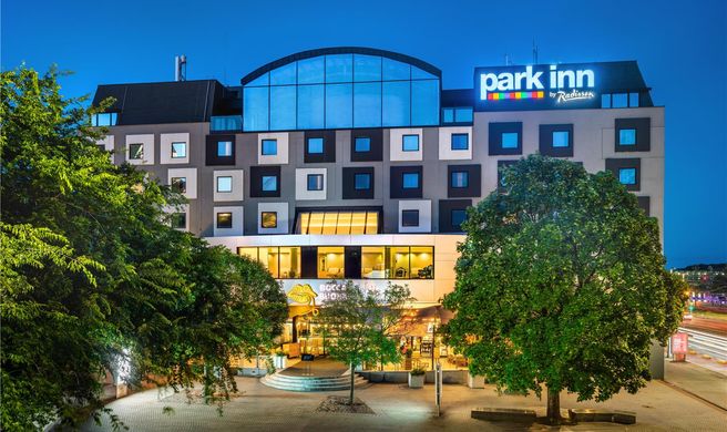 Park Inn Danube, Bratislava Exterior